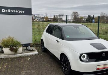 Honda e 23.523 km 18.990 &euro; Bochum 44879