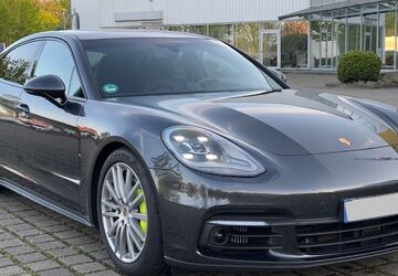 Porsche Panamera 62.000 km 62.990 &euro; Mülheim an der Ruhr 45478