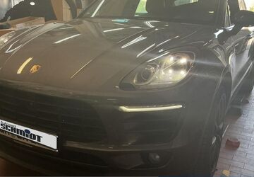 Porsche Macan 186.001 km 29.770 &euro; Lünen 44534