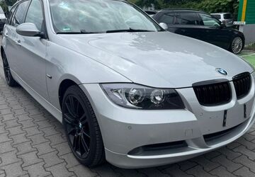 BMW 318 183.000 km 3.890 &euro; Bottrop 46238