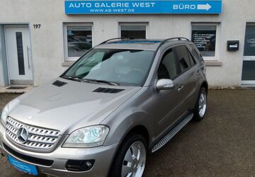 Mercedes-Benz ML 320 250.108 km 9.490 &euro; Bochum 44809