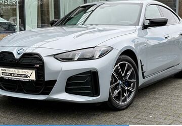 BMW i4 25.030 km 56.660 &euro; Mülheim 45472