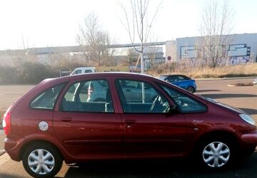 Citroen Xsara Picasso 156.200 km 1.850 &euro; Remscheid 42899