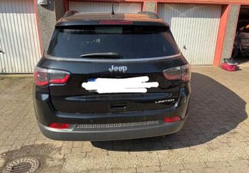 Jeep Compass 104.757 km 16.500 &euro; Recklinghausen 45665