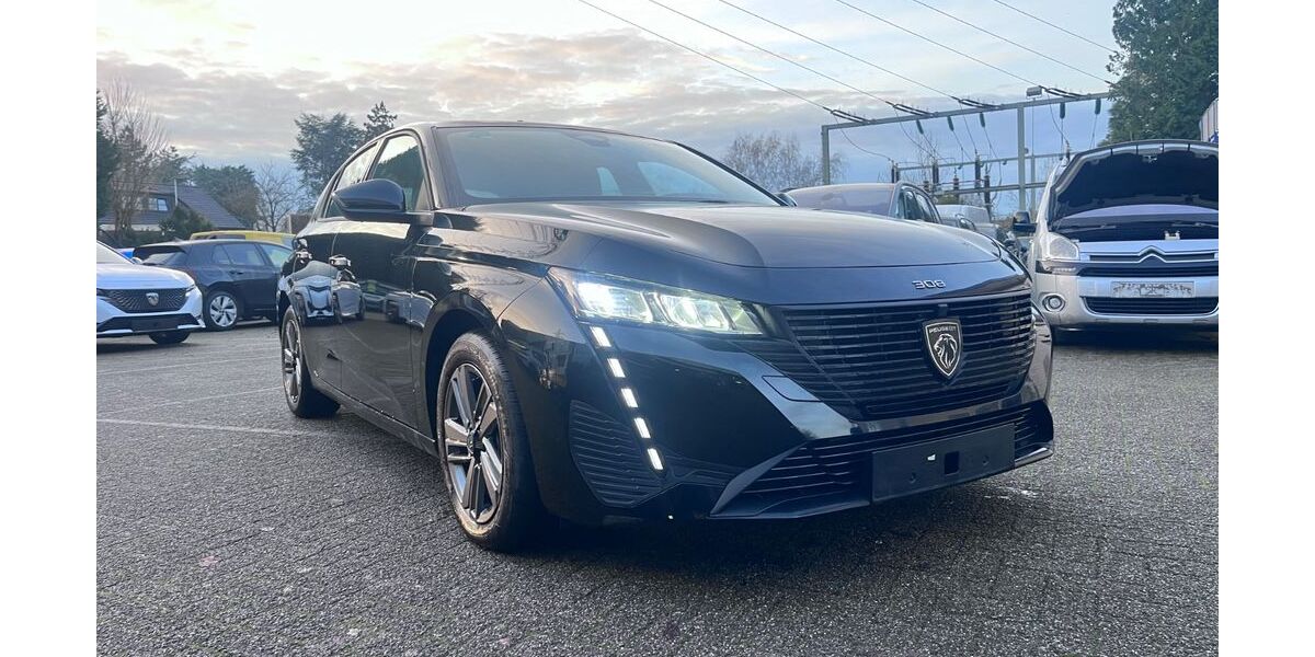 Peugeot 308 6.500 km 18.500 &euro; Gelsenkirchen 45892