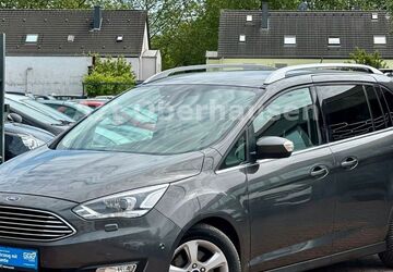 Ford Grand C-Max 100.000 km 14.990 &euro; Oberhausen 46049