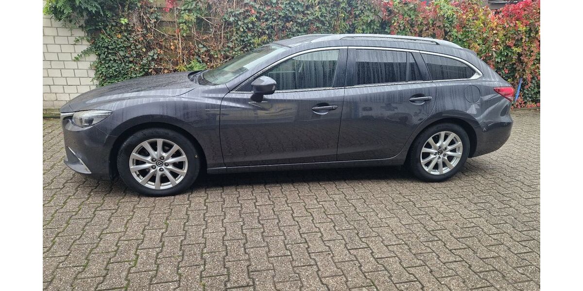 Mazda 6 261.619 km 7.250 &euro; Oberhausen 46149