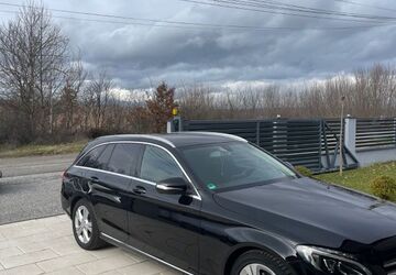 Mercedes-Benz 220 199.868 km 12.000 &euro; Bochum 44867