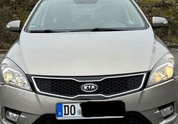 Kia ceed / Ceed 170.000 km 4.100 &euro; Dortmund 44388