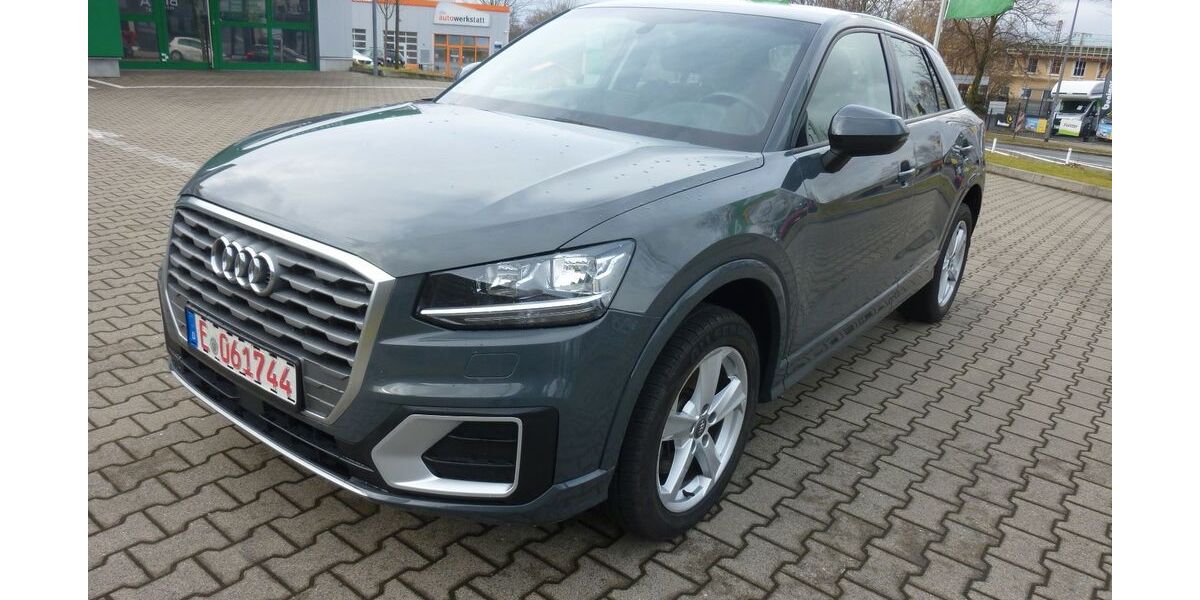 Audi Q2 196.000 km 11.999 &euro; Essen 45144