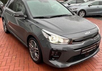 Kia Rio 40.195 km 17.590 &euro; Datteln 45711