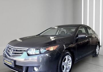 Honda Accord 137.000 km 7.490 &euro; Oberhausen 46045