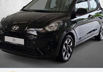 Hyundai i10 10.000 km 17.490 &euro; Recklinghausen 45657